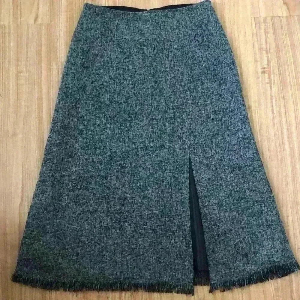 Northstyle A-Line Tweed skirt w/ slit and fringe hem